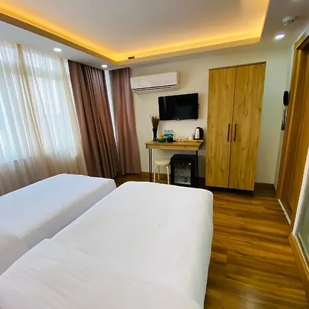 Palmera Old Hotell 3*