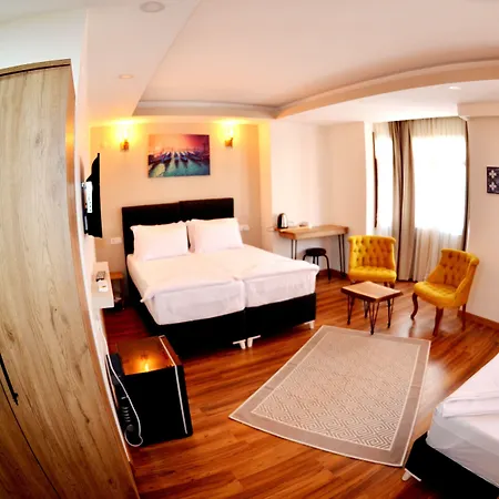 Hotell Palmera Old 3*